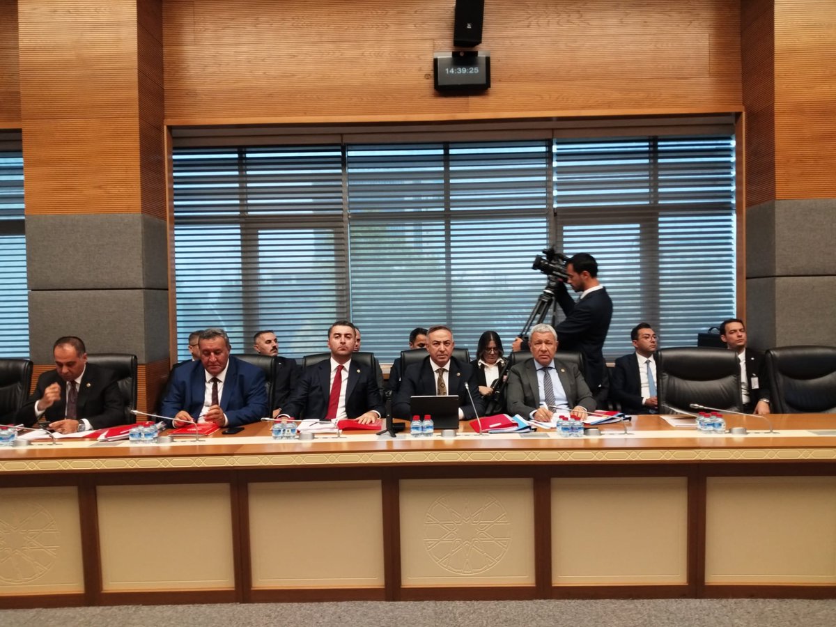 m_tahtasiz's tweet photo. 📍TBMM
| ETİ MADEN A.Ş KİT ÜST KOMİSYONU TOPLANTISI
TBMM KİT Üst Komisyonu Toplantısı'nda dünyanın önde gelen bor üreticisi ETİ Maden A.Ş, Etimine ve TRBOR şirketlerinin bilanço ve netice hesaplarını görüşüyoruz.
#etimaden https://t.co/Vri8OqR0eN