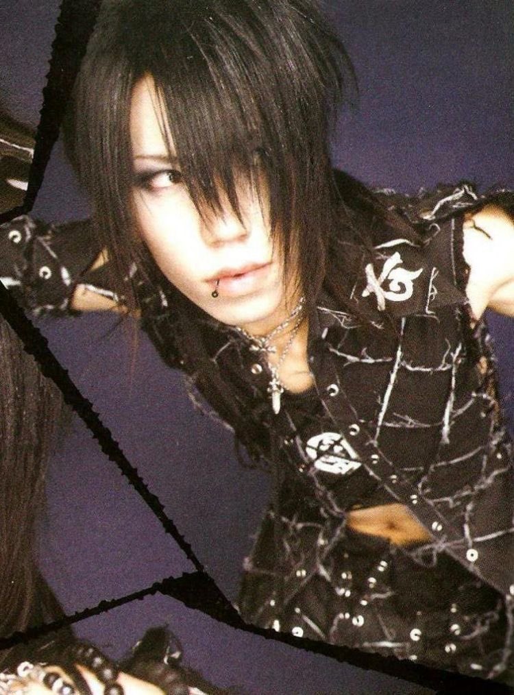satanbiitches's tweet photo. #gazetwt look at this cutie https://t.co/dDF8wTKlFg