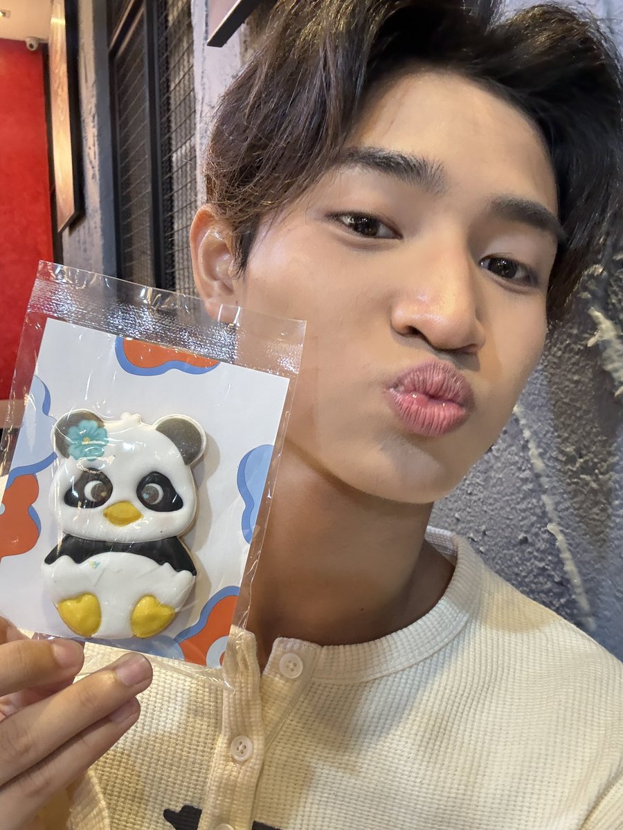 tanannat_tt's tweet photo. 😖❤️ ลูน่าา อร่อยขนาดนี้เลยยหรืออ https://t.co/iTny0Ks30C