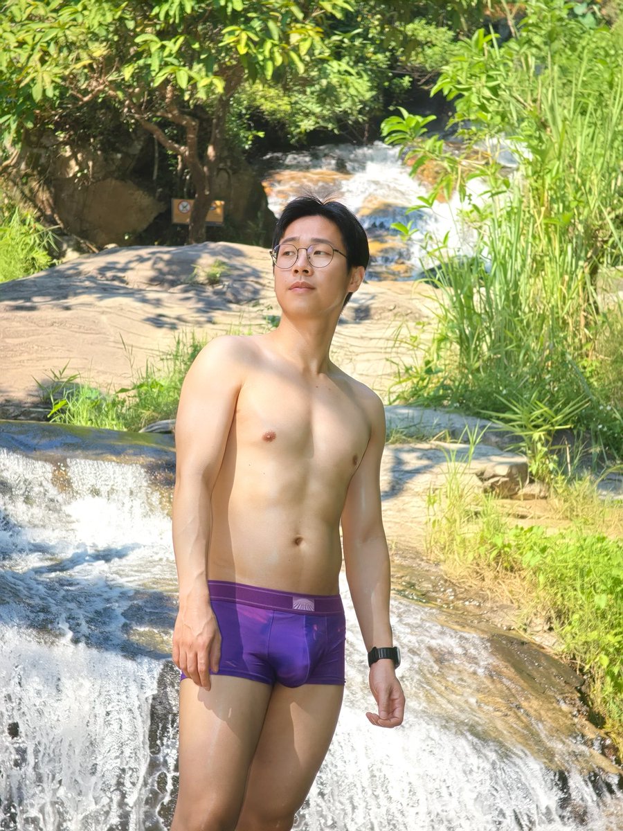 m_oonamm's tweet photo. สีม่วงก็ดีมาก ชอบ https://t.co/8UWKmi8wS9