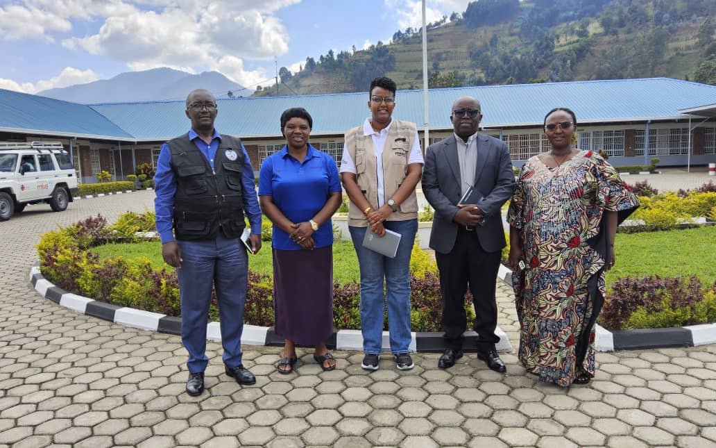 TrocaireRwanda's tweet photo. A powerful visit from our Trocaire #Rwanda Programmes Manager to @CDJPNyundoGisenyi, seeing how local partnerships help communities respond, recover and rebuild after climate disasters.
@RubavuDistrict 
#ClimateResilience #HumanitarianResponse #Partnership https://t.co/iNfUFawpRi