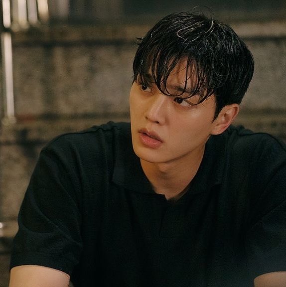 seraphsuho's tweet photo. male manipulator x evil man #matchmadeinheaven https://t.co/M4rkiJPoWM