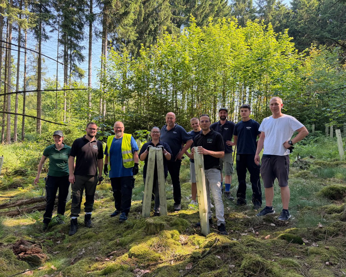 ALPLApackaging's tweet photo. 3,120 ALPLA employees at 82 sites worldwide took action in the course of World Environment Day 2026 and showed how local engagement can create a global impact. 🌍 https://t.co/KqLT4FmtN7

#ALPLA #WorldEnvironmentDay #SocialEngagement #Sustainability #CSR #EnvironmentalActivities https://t.co/7CVQcA7FEM