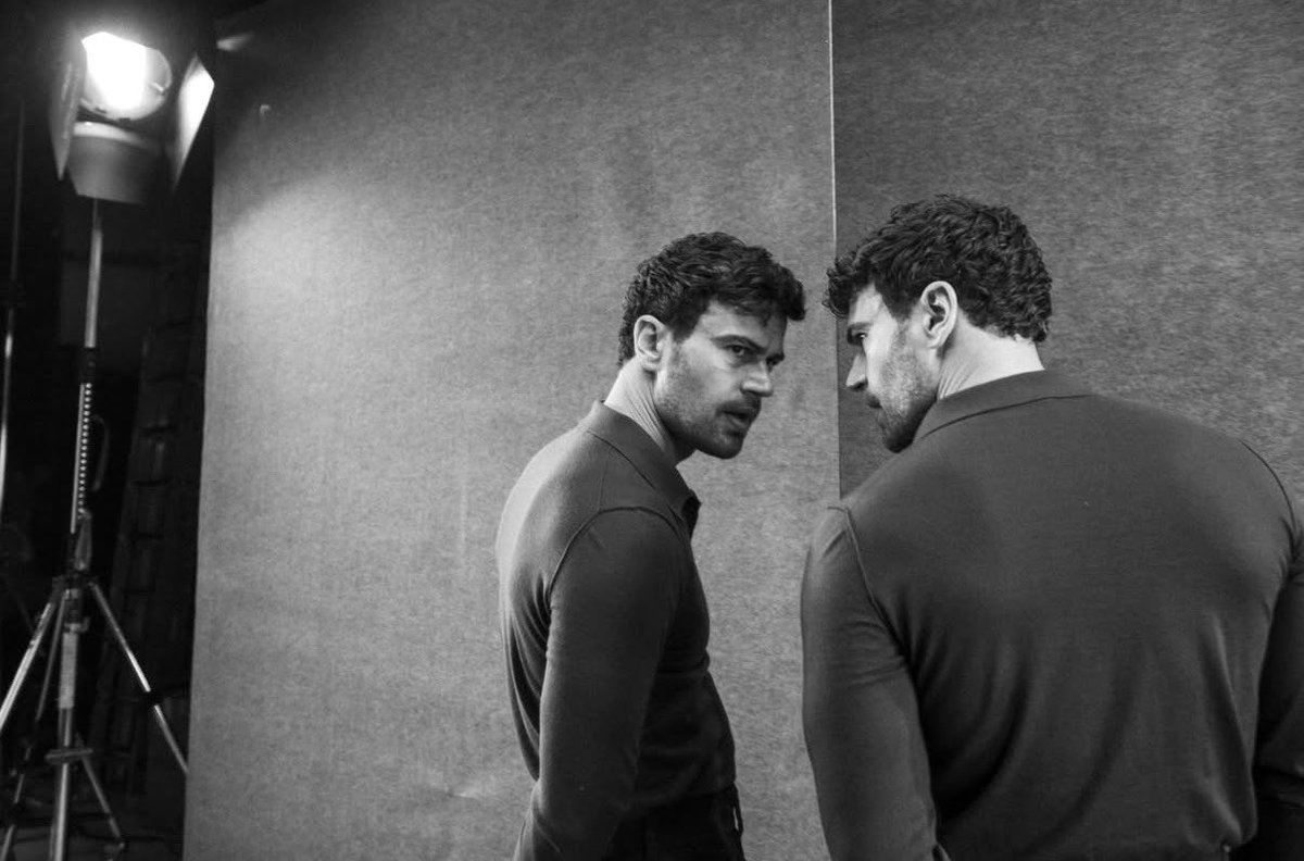 LeftKidney4Theo's tweet photo. Theo James for Icon Magazine 

📸 Christopher Anderson https://t.co/wBu4dKQJ4L