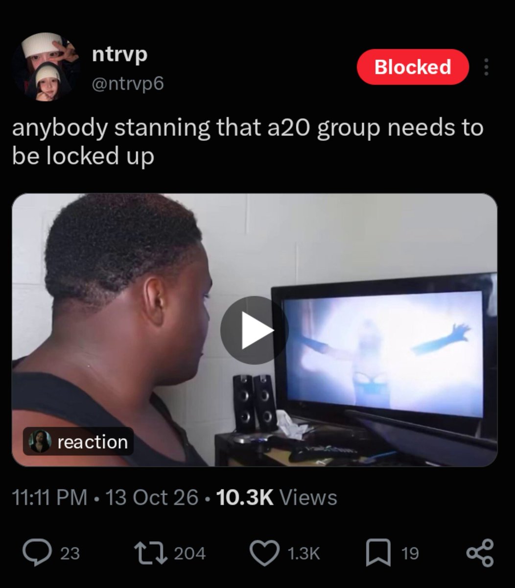 liteology's tweet photo. like girl you stan ive and nmixx, YOU shouldn't be talking https://t.co/xa5RLmthyr
