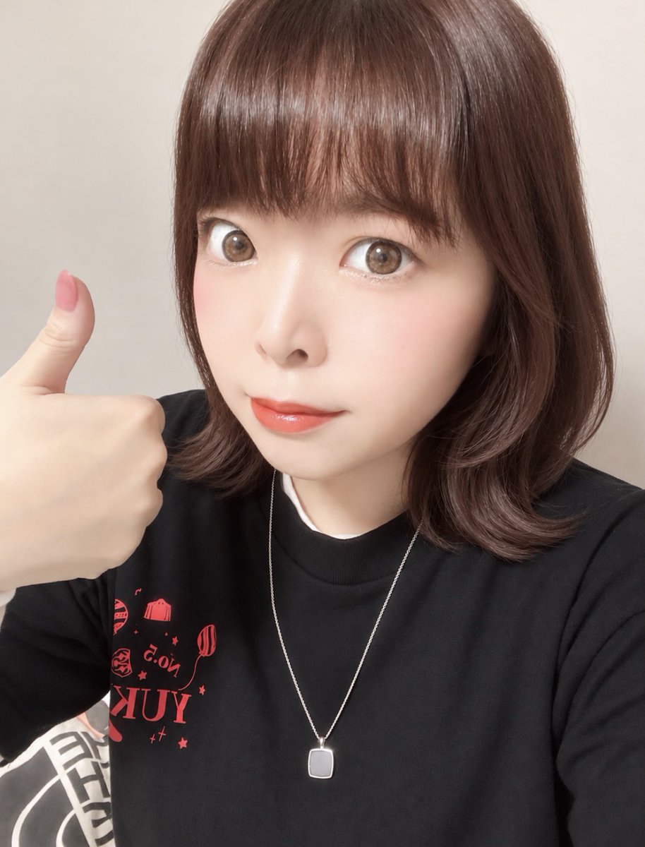 LjgQb's tweet photo. 超特急の映画を所沢に観に行ったよ🚄🤩
映画最前ドセンでワロタ😹
帰りに声かけてくれてユーキさん推しですよね⁉️とランダムトレカ(9種)のユーキさんくれたお姉さんありがとうございました😭タカシ君推しだと聞き、たまたま所持していたせぶいれのうたトレカお返し出来て良かった😭👍8号車あったけえ😭 https://t.co/N7eHiXO75x