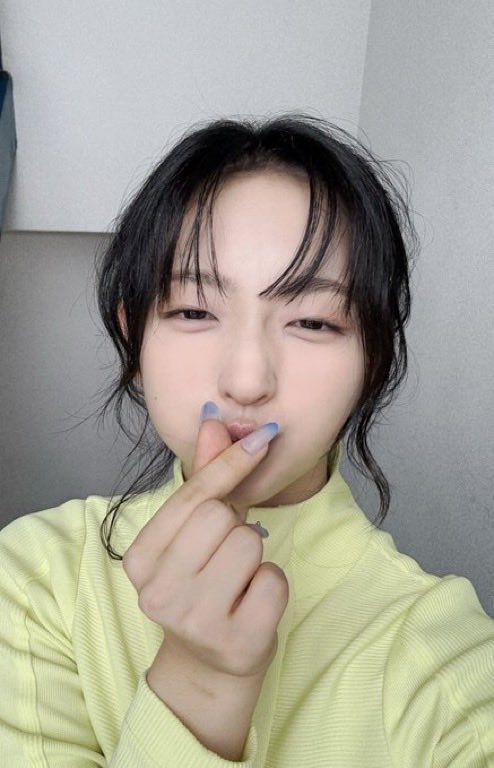 a2Ovara's tweet photo. 아니 늑대아니엿냐고
보라지금완전시골똥깨자냐 https://t.co/Ca0X4tJDcc