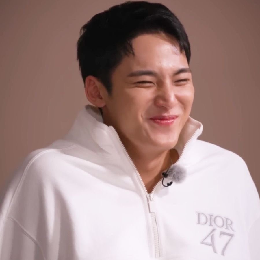 mingyuheaven's tweet photo. mingyu’s nose scrunch https://t.co/4VWGMZMKNo