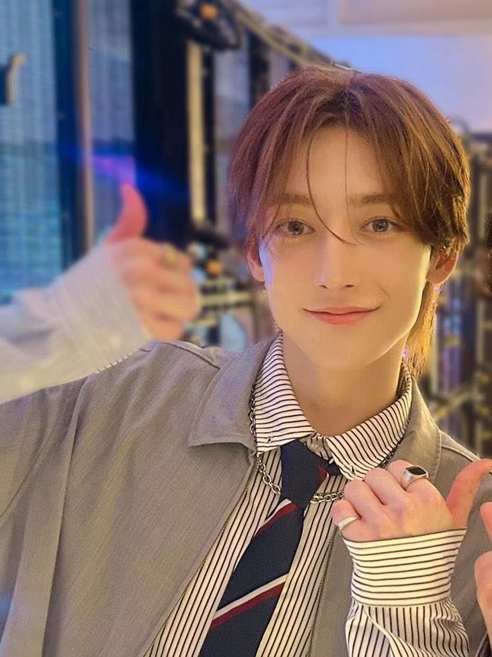 ginsan_happy's tweet photo. #ViVi国宝級イケメンランキング 

この天使の微笑みの中の人は昭和おじです✨ギャップも国宝級…

ℕ𝔼𝕏𝕋は #浜川路己 くんへ
　　🗳️よろしくお願いします
:::＊:::＊:::＊:::＊:::＊:::＊:::＊:::＊:::

𝔸𝔻𝕌𝕃𝕋部門は #京本大我 くんに投票しました！ https://t.co/IYvmAZeKOn