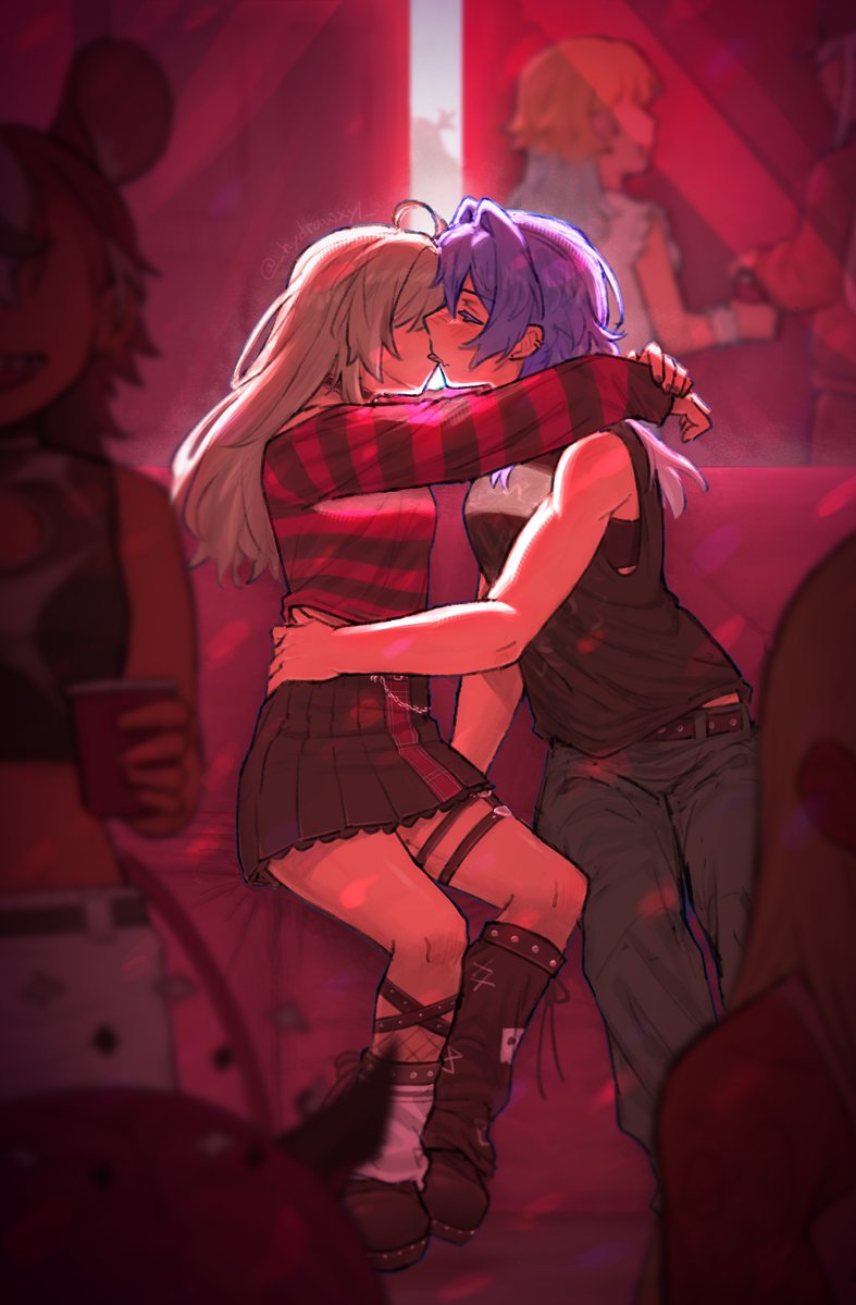 _hydrawxyl_'s tweet photo. party https://t.co/11iY52g4VK