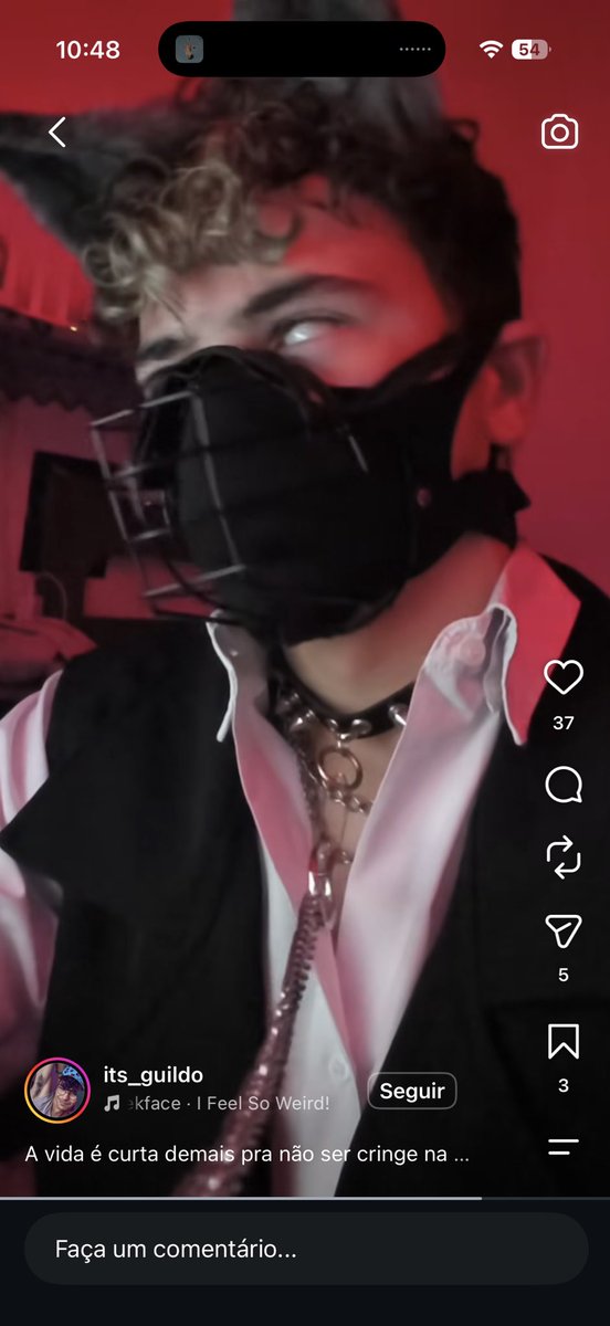 HealySwift75's tweet photo. AI ELE EH FURRY KKKKKKKKKK meu deus como pode todos os haters da TS serem bizarros que porra eh essa https://t.co/JGu3D8pZDQ