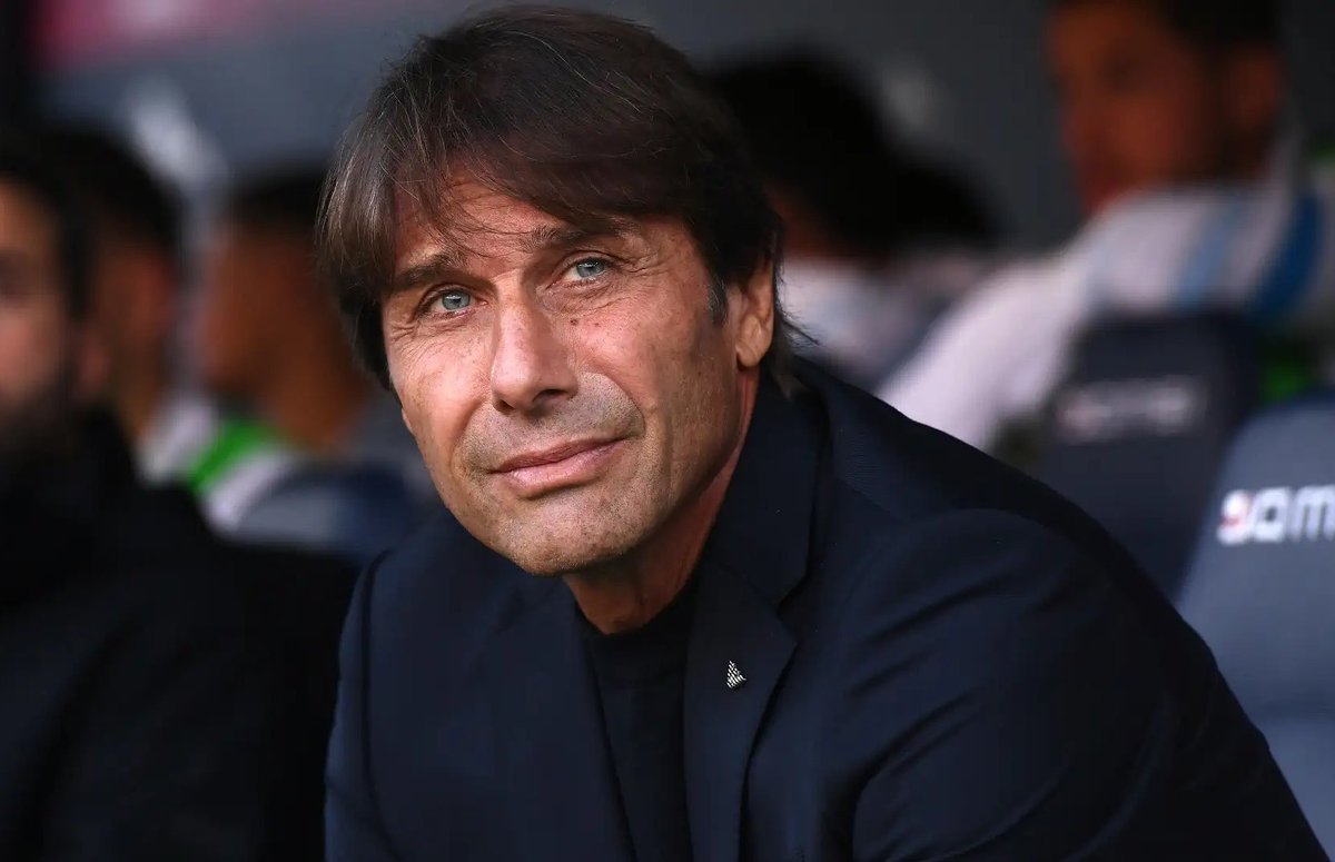 mufcMPB's tweet photo. 🚨 JUST IN:

Antonio Conte would be KEEN on the Manchester United job, but there has been no contact so far. #MUFC [@samuelluckhurst] https://t.co/oFoqGo5tm5