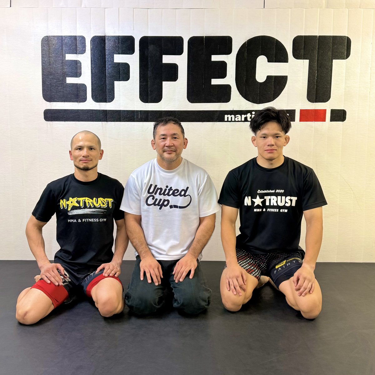 nave_mma's tweet photo. 「EFFECT GYM」さんにて、
磯嶋祥蔵と汗流しにお邪魔させていただきました！🔥

鈴木代表とは、
大阪WARDOG会場で会った振り…！？🤔

皆さんありがとうございました。

https://t.co/Qf3R2UQHVc

#早稲田 #MMA #GYM 
#２枚目は知らん間に変顔してた！笑 https://t.co/4RAAft08xR