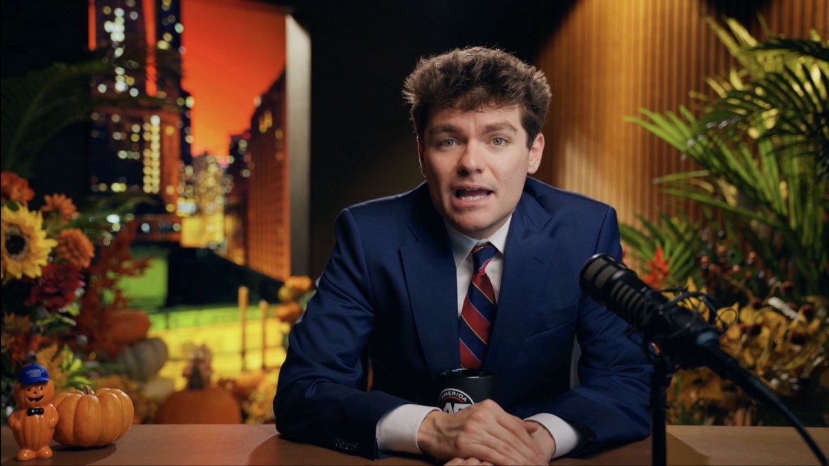 RyanComedyTower's tweet photo. Another 🔥 episode

Just effortlessly mogging the entire political commentary industry

When they crack open what went down with World Liberty Financial it’s going to be heinous, I know some ppl in the cryptocurrency network that Trump was working with

It’s going to be bad bad https://t.co/MTj1nN8jRC