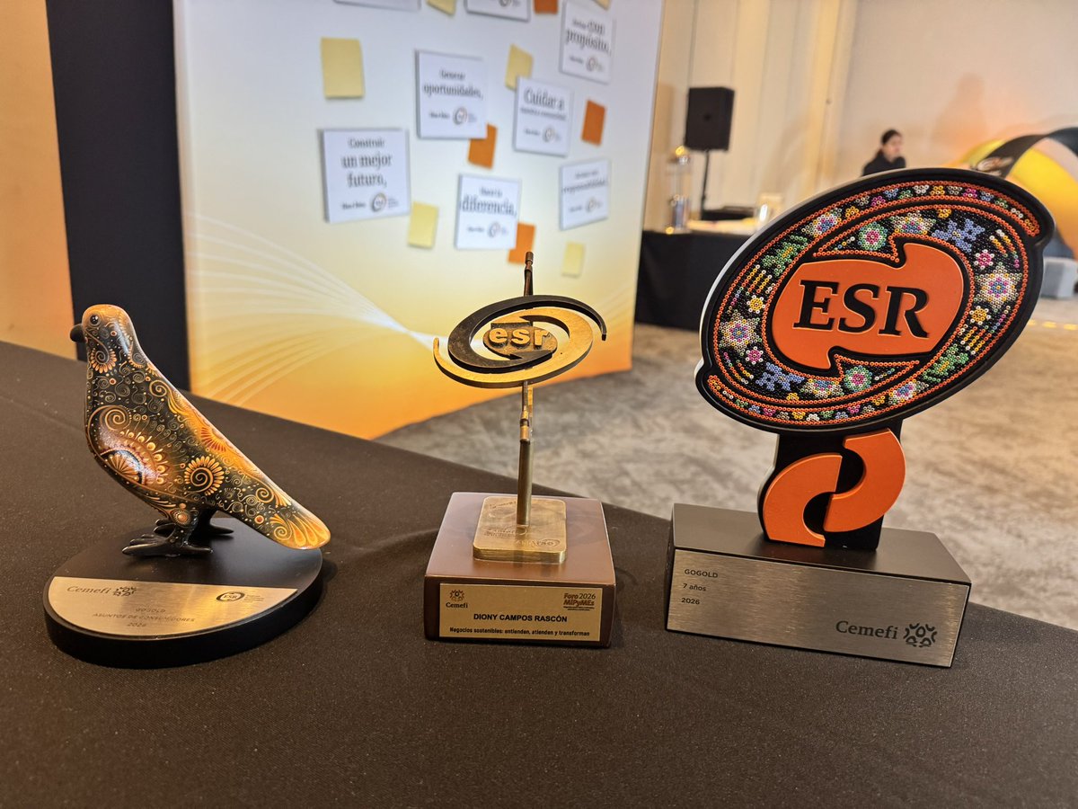 coanzamex's tweet photo. Orgullosos de recibir tres reconocimientos! 🏆 El distintivo ESR por 7.º año, el reconocimiento en Asuntos de Consumidores y nuestra participación en el ForoPymes en el tema “Sostenibilidad con Sentido”. Gracias @CEMEFI por impulsar estas iniciativas! @anisnehme @GoGoldResources https://t.co/rImg9OUJbc