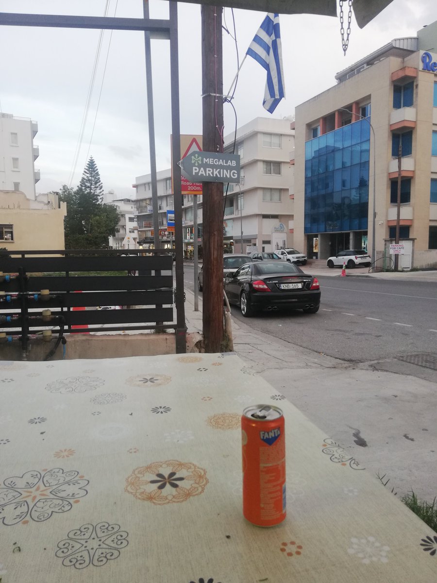 Filippispolls's tweet photo. Χτες απολαυσα τα σουβλάκια μου για 1η φορά στον #Λιμίση💙 , στην οδό Ανδρέα Αβρααμίδη 48Α, Στρόβολος — απέναντι από το Αρεταίειο
Είναι οικογενειακό, κλασικό κυπριακό σουβλατζίδικο με χαλαρή ατμόσφαιρα και φιλικό σερβίς.

Φημίζεται για το μυρωδάτο σουβλάκι, ➡️ https://t.co/CayZI5nxvQ