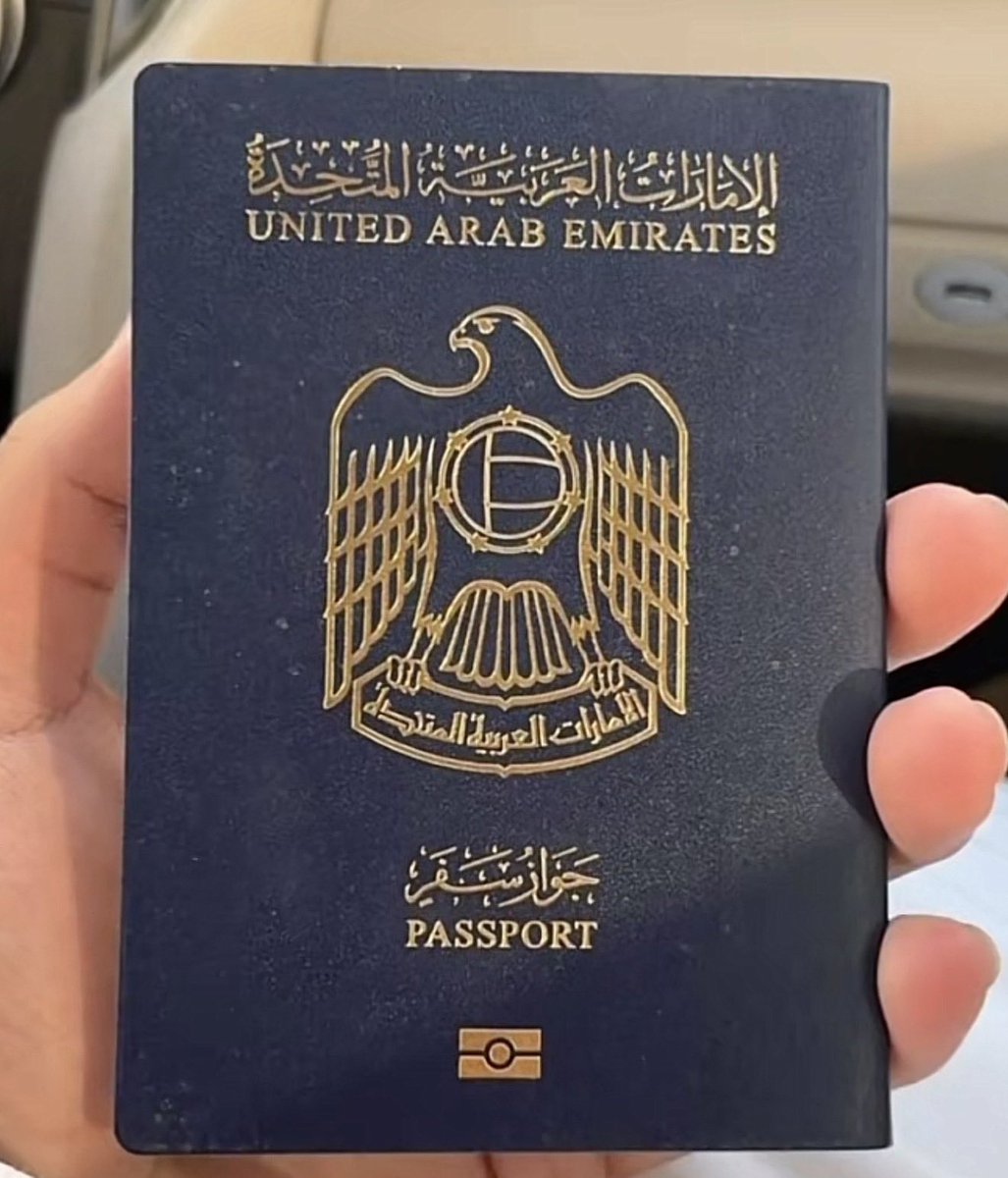 rllpa_'s tweet photo. عرفت الامارات ليه فرحانين بجوازهم عشان عيال عمهم طقم مع بعض 🤣 https://t.co/lSwOdGOncT