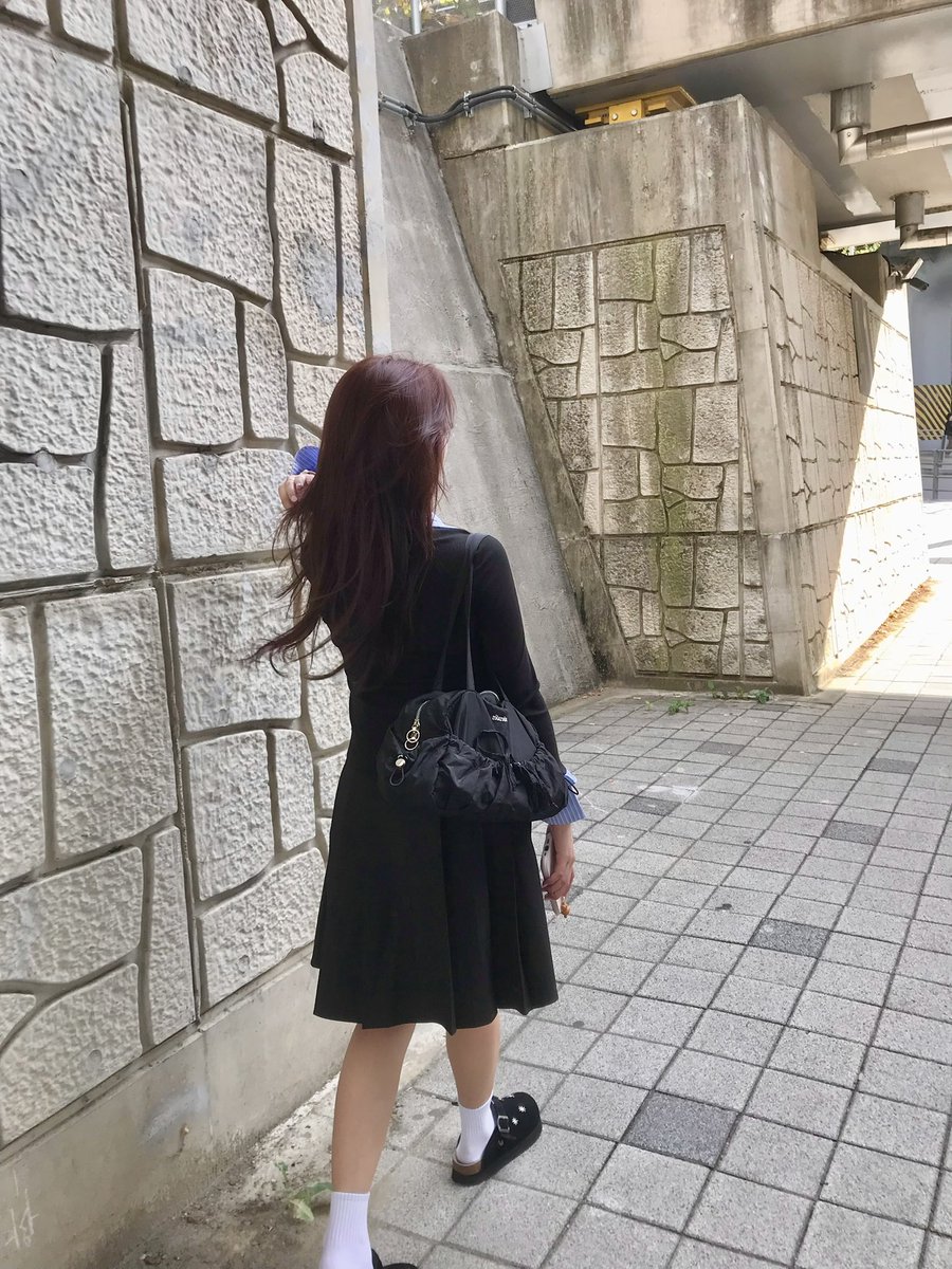 xueee2ee's tweet photo. 가을이라느것은넘너무조은것...// https://t.co/BxGABEKm9L