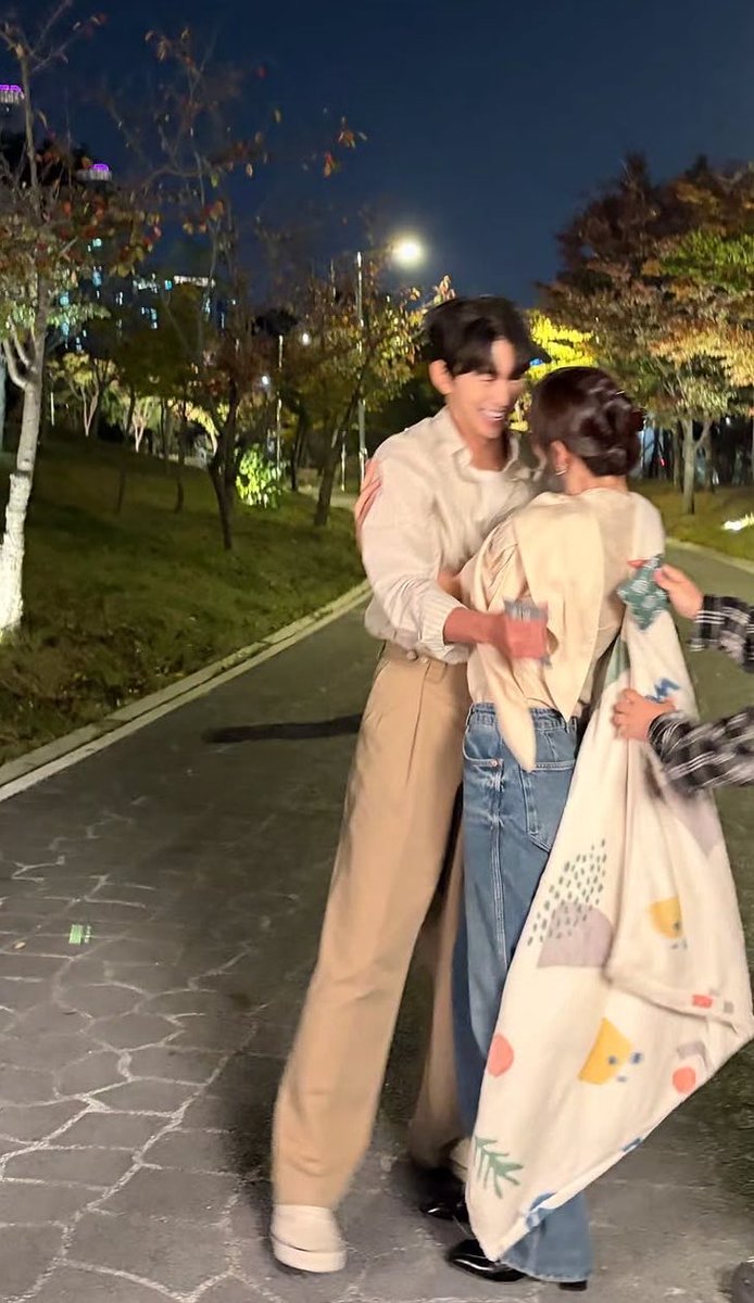 ari___1102's tweet photo. 연애의 재발견 곧이다🫶🫶 https://t.co/TPaO0l7dbH