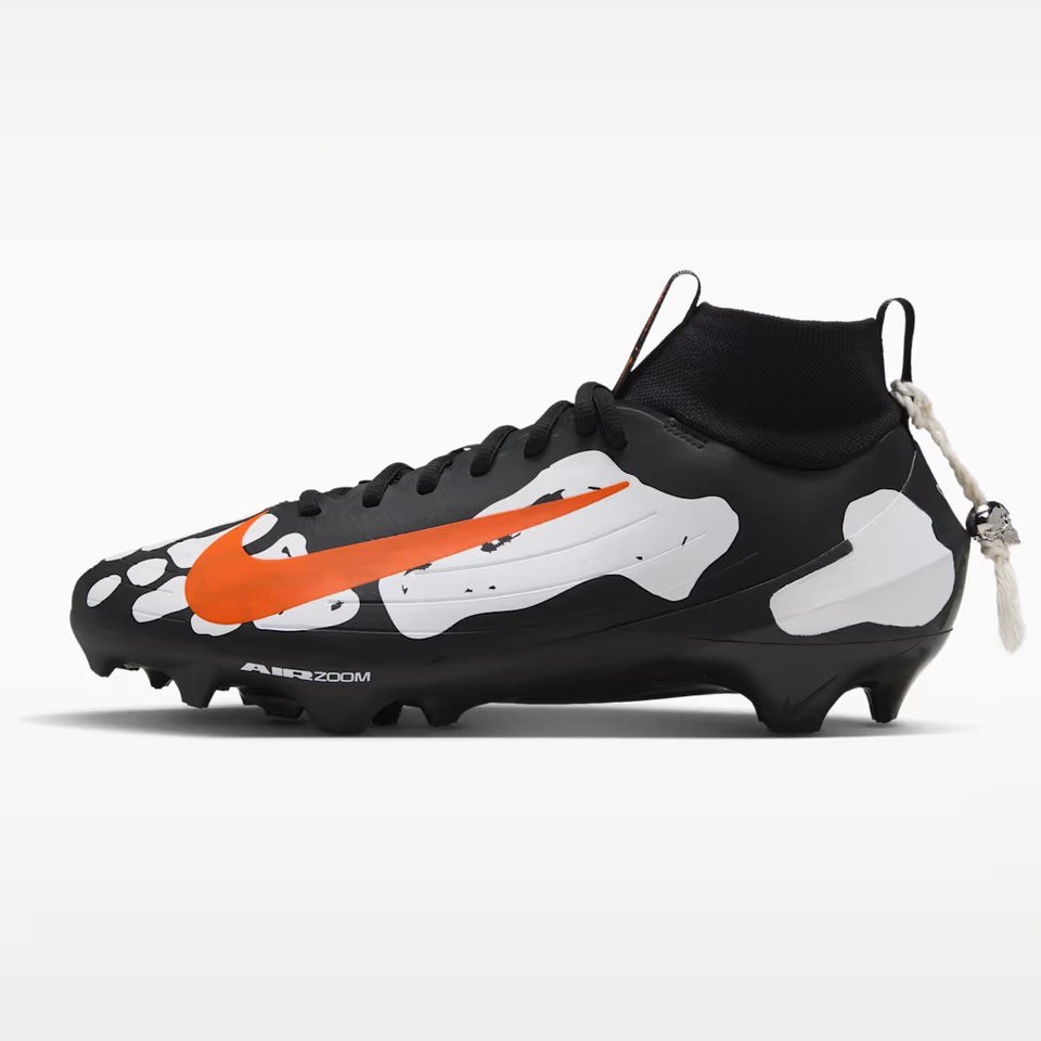 sneakerhuddle tweet picture