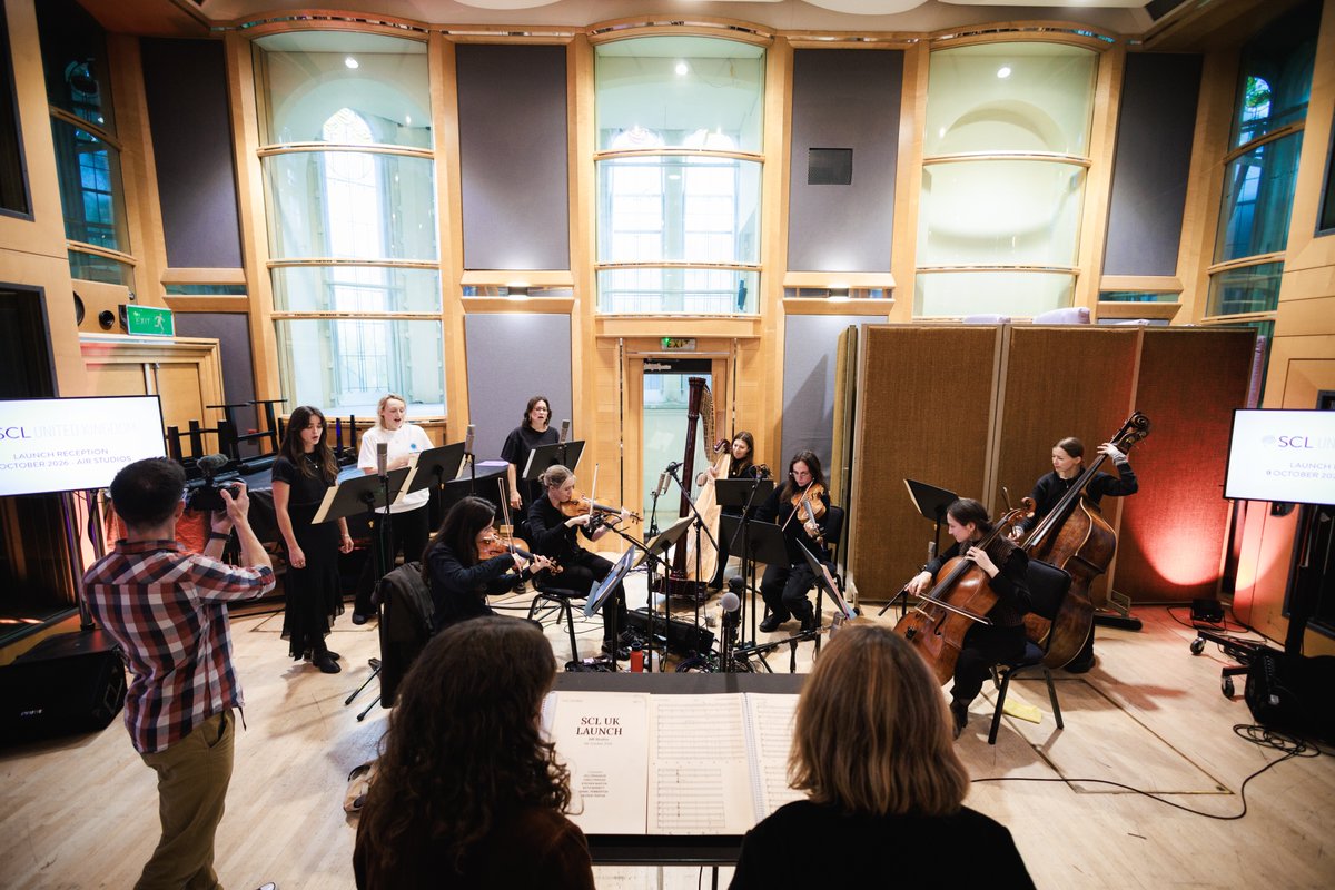 AIRstudios's tweet photo. Celebrating the launch of SCL United Kingdom. 🎶

The evening brought together a community of composers, songwriters, and music professionals in Studio 1, along with live music performances.

Photos by Benjamin Ealovega @ealovega .

#AIRstudios https://t.co/mC6QRuj2L2