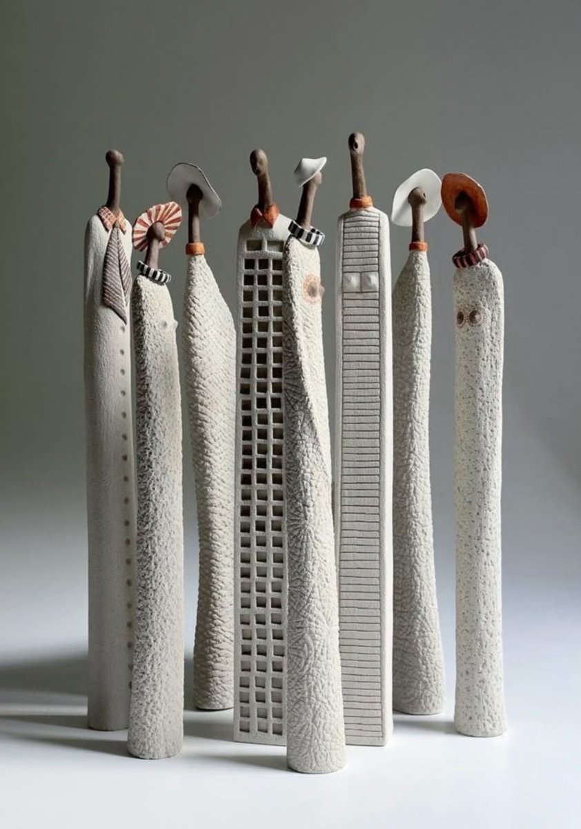 Fashionboy1st's tweet photo. Ceramic sculptures; soft architecture. https://t.co/x7fh6tvTkz