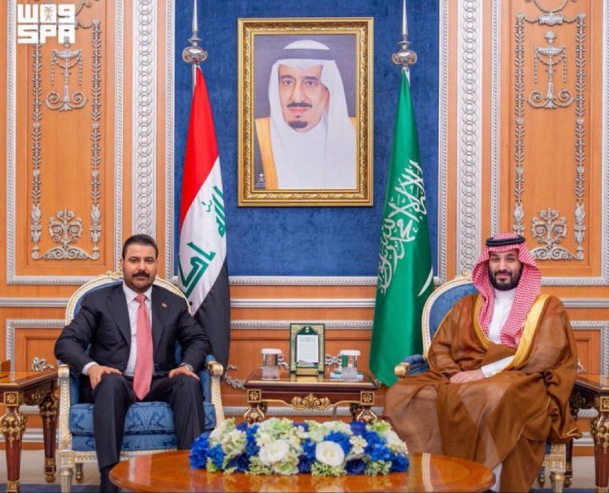 Mn7ko's tweet photo. @AzizbagBag حفظ الله سمو سيدي ولي العهد ووفقه لكل خير، وأدام على وطننا نعمة الأمن والأمان 🇸🇦💚 #ولي_العهد @AzizbagBag https://t.co/Fhwlrd9plD