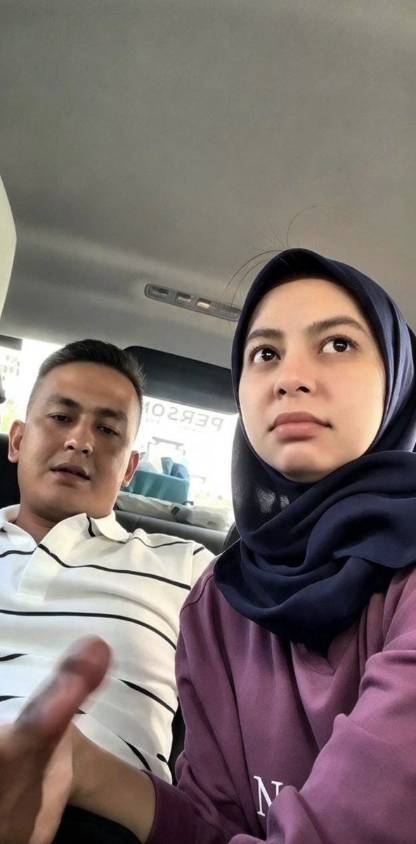 stakrri's tweet photo. Ini tgh viral melayu ? https://t.co/euC5XakjOw