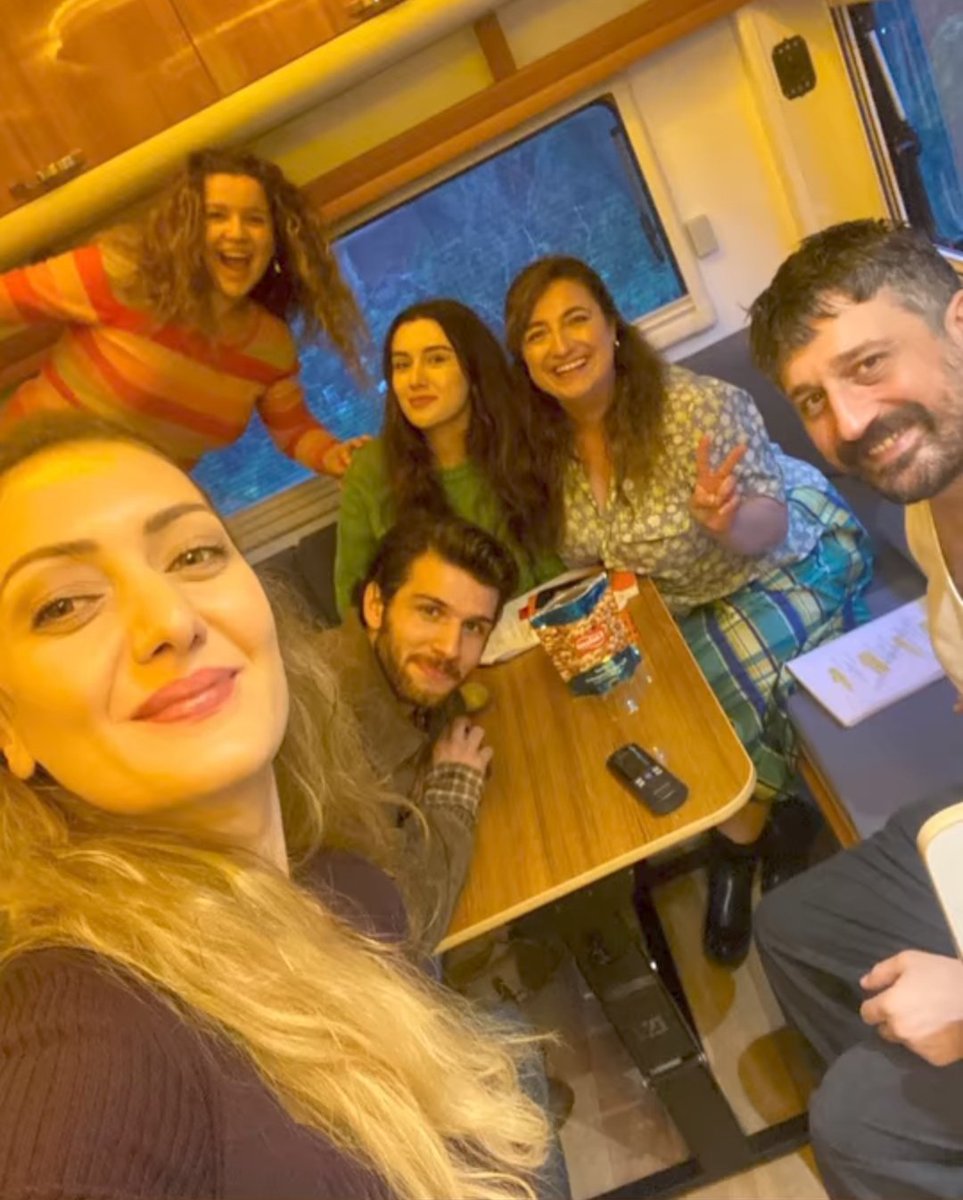 cemreallabout's tweet photo. pintos7 Instagram hesabından hikaye paylaşımı #CemreArda ✨ https://t.co/1CTTvId48Q