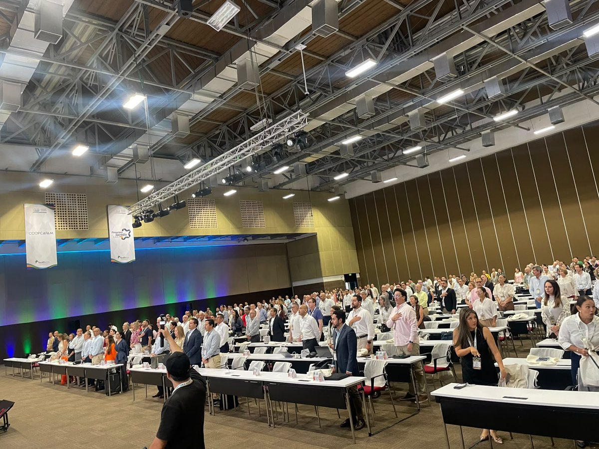 ConfecoopCol's tweet photo. Acompañamos a esta hora a @fecolfin Entidad asociada a #Confecoop en la Convención Financiera Cooperativa desde la ciudad de Cali https://t.co/V4MGX0Nob3