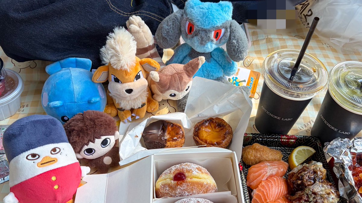 getcharock's tweet photo. 이분 인형 1나씩 꺼내는데 로켓단인줄 https://t.co/LX6Pywao5K