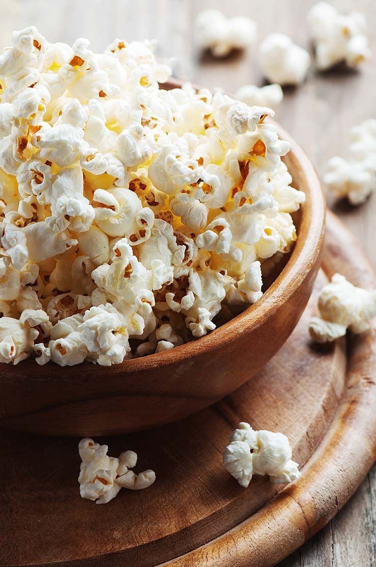 CoachWillStone's tweet photo. FOODS THAT NO MATTER HOW MUCH YOU CONSUME, MAKE YOU LOSE WEIGHT:

1. POPCORN https://t.co/dMTy1FRXqS