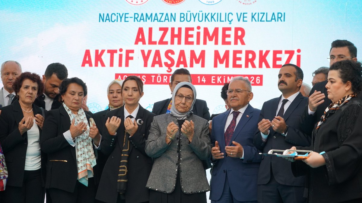 KentKonseyi38's tweet photo. Kayseri Büyükşehir Belediyesi ile hayırsever iş birliğinde hayata geçirilen Naciye-Ramazan Büyükkılıç ve Kızları Alzheimer Aktif Yaşam Merkezi, düzenlenen törenle hizmete açıldı.

https://t.co/ZXI48yRdug https://t.co/rKpLlwqNYC
