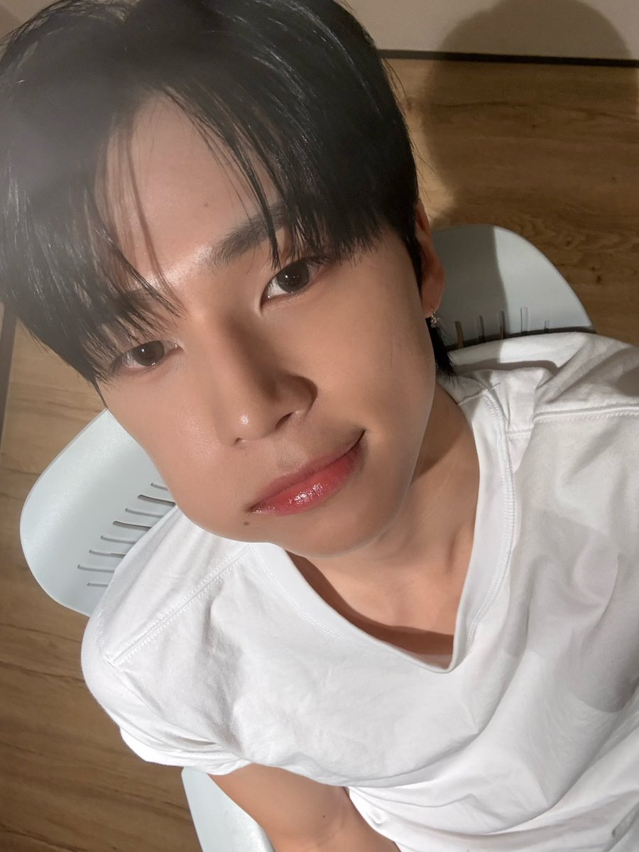 OOOO3knreun's tweet photo. 푸헤헤헹 https://t.co/0F6FS72w0D