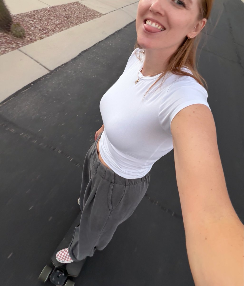 RubyReddd369's tweet photo. Come play with me on OF

https://t.co/JMJzu9uLKU https://t.co/WjY3WOT84d