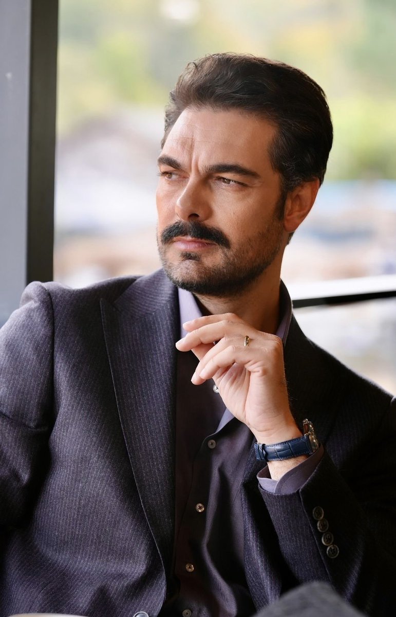 Charo_LoveHalil's tweet photo. I vote #HalilİbrahimCeyhan from Turkey 🇹🇷 to The Most Handsome face 2026
@tccandler 
#HalilİbrahimCeyhan 
#tccandler #100faces    #100faces2026 https://t.co/4JTqqsPJfK