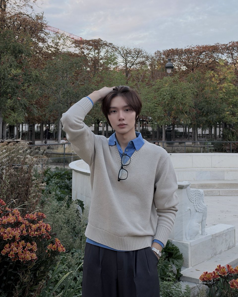 nampingnapat's tweet photo. Tuileries, me &amp; arts

#nampingster https://t.co/u3tfKg5zq7