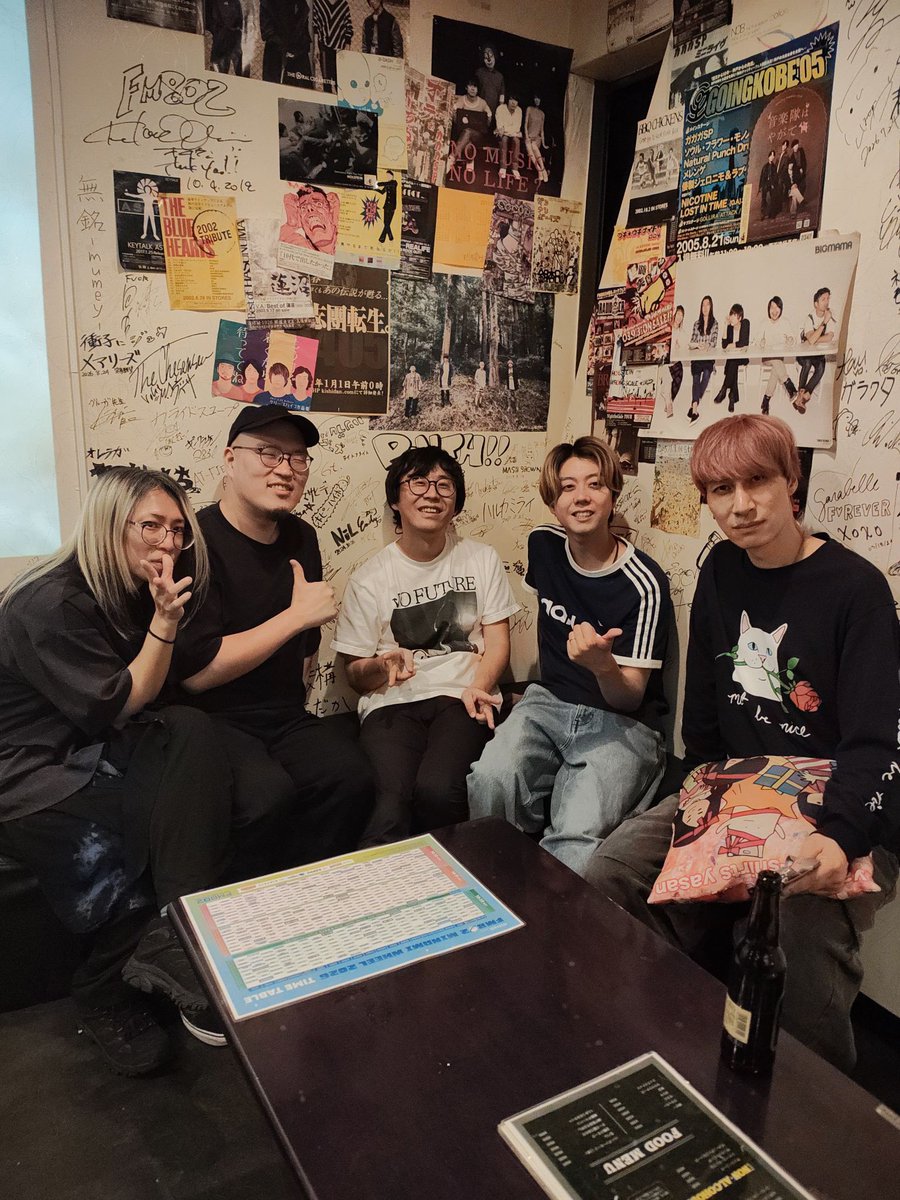 3markets's tweet photo. 本日はスリマ初のカフェ営業に
お越しいただきありがとうございました！！

おかげさまで満席の大盛況でした😭✨

普段のライブとはまた違った形で
みなさんと過ごせて楽しかったです！

来てくれたみなさん、
Cafe&amp;Bar RocknRollaのみなさん、
本当にありがとうございました！！🙌 https://t.co/YLSCdj911W