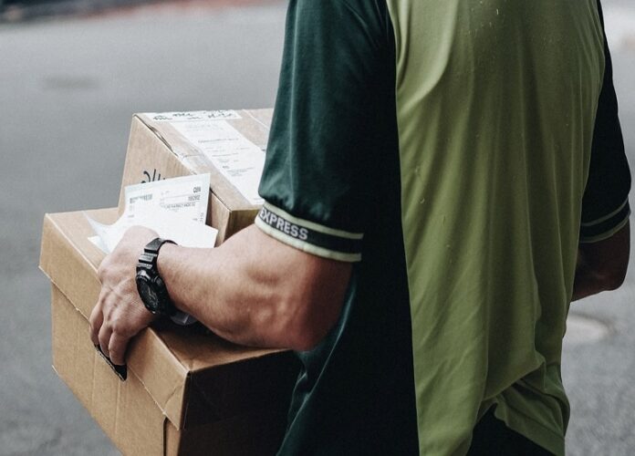 MasContainer's tweet photo. El uso de la #tecnología en la #últimamilla puede ayudar a las empresas a mejorar la calidad, la agilidad y la eficiencia de sus pedidos https://t.co/w1gdCdzjfQ https://t.co/LJdCK1uNhQ