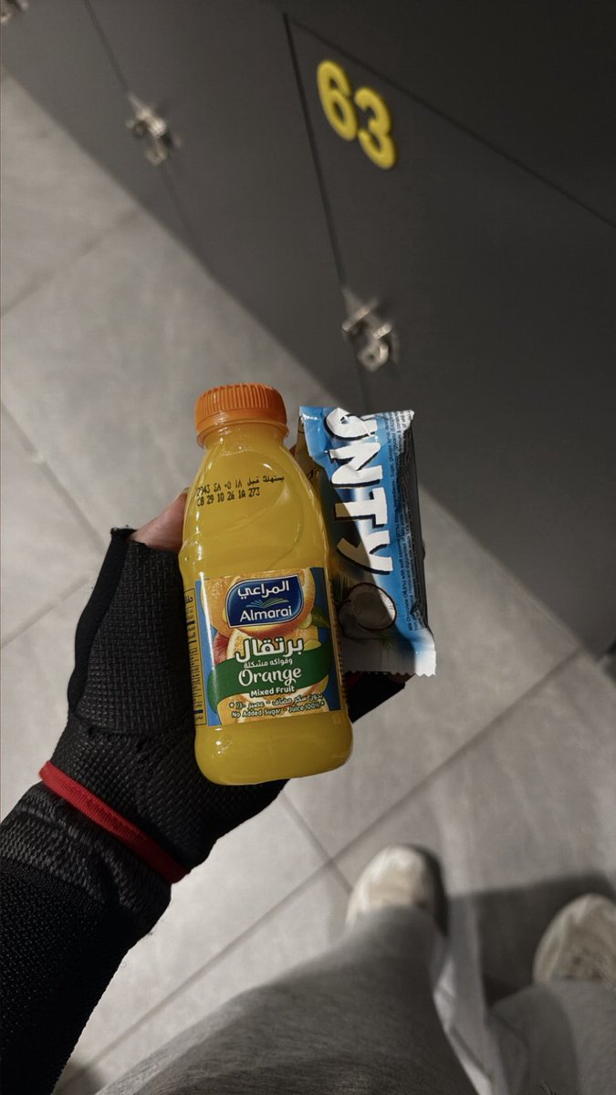 LAN69__'s tweet photo. سكري قرر ينخفض بنص التمرين 🥲 https://t.co/SLgjYmDjoM