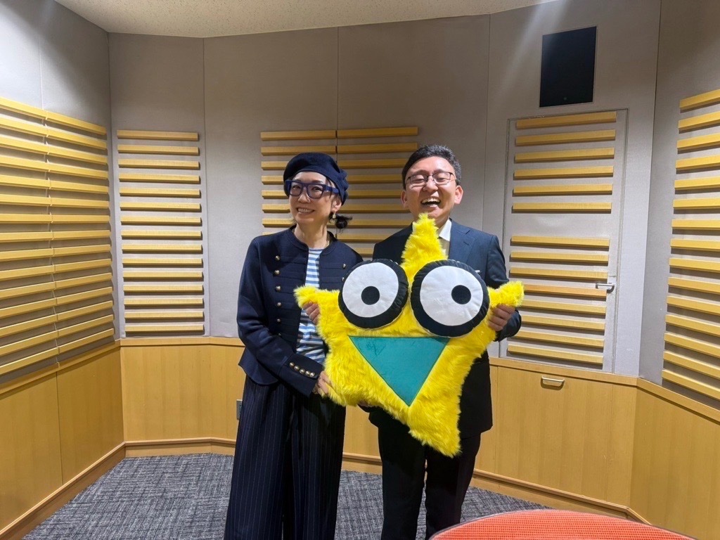 fujitv_ana's tweet photo. 10/16(金)22:00〜
『松任谷由実のオールナイトニッポンGOLD』に
上垣皓太朗アナが出演📻
お聞き逃しなく！

https://t.co/h9dIAAN5pw https://t.co/wyFFQaOdzZ