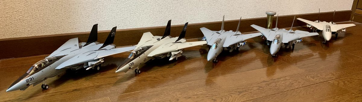 mezarlance's tweet photo. 再び生存報告及び俺はF-14でVX-9 ヴァンパイアーズをやっても敢えてVandy1はやらない男だよと言うアピール https://t.co/Oao0l1YuF9