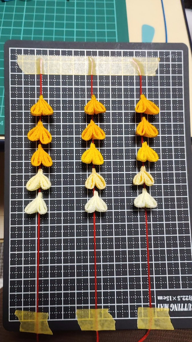 driveren3's tweet photo. 進捗
垂らし？ってのはじめて作ってるんですけど　こんなんか… https://t.co/9OwOJITFEU