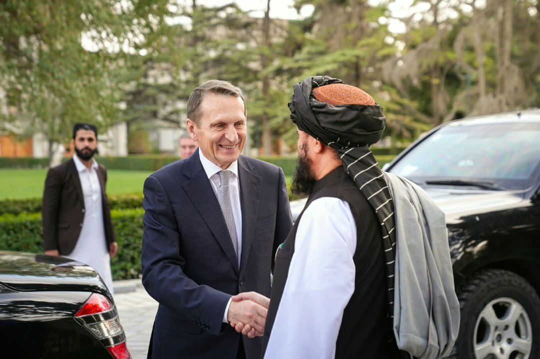WakhanIntel's tweet photo. 🚨 Breaking News: 

Russian Foreign Intelligence Chief Sergei Naryshkin visited Afghanistan and met with Afghan intelligence chief Mawlawi Abdul Haq Wasiq to discuss key issues. https://t.co/NmiCOWwKIo