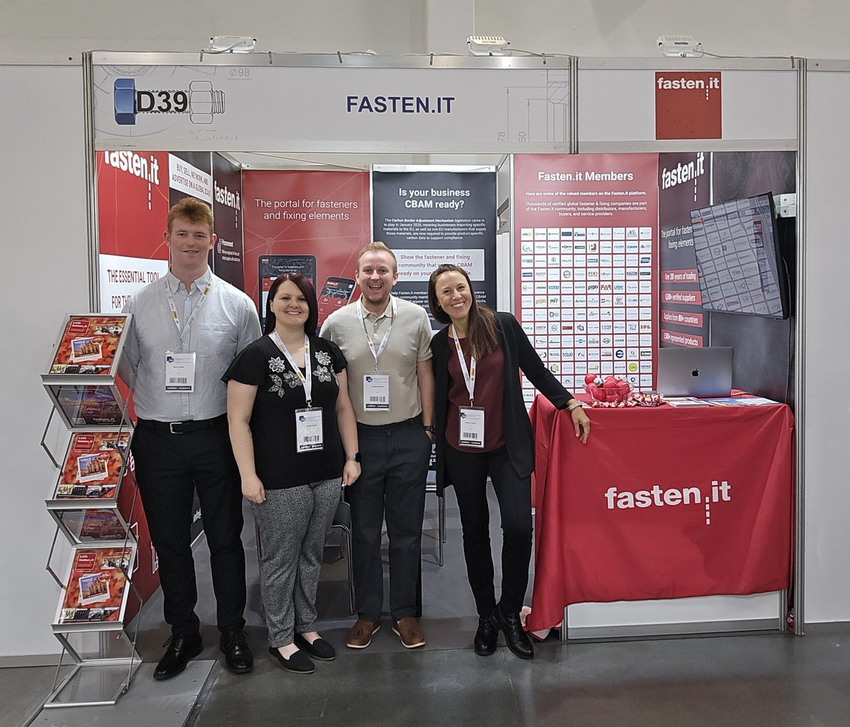 Fastenit's tweet photo. Day one complete at @fastener_poland! The https://t.co/42t756C5ux team have had some great conversations, demonstrating how the platform can help businesses, and catching up with some familiar faces! 

We will be back tomorrow from 9am until 3pm. Stand D39.

#fastenit https://t.co/CbOc55aYk8