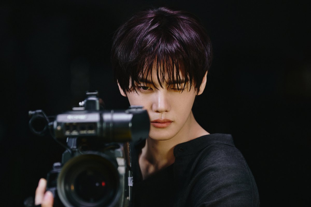 AND2BLE's tweet photo. Sequence 02: Attraction - Concept Photo 'Archive' - KIM GYUVIN
#AND2BLE #앤더블
#KIMGYUVIN #김규빈
#AND2BLE_Attraction #AND2BLE_Archive https://t.co/5GQqbTGvx5