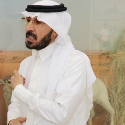 Iaqoubcnou's tweet photo. نرفض تماماً ما صدر عن الكاتب يوسف أبا الخيل بحق رموز دول الخليج الشقيقة
مثل هذه الطروحات المسيئة لا تعكس أصالة الشعب #السعودي ولا تخدم سوى من يتربص بوحدة الصف الخليجي
 #السعودية
 #التلاحم_الخليجي https://t.co/n17O3Nnrrw