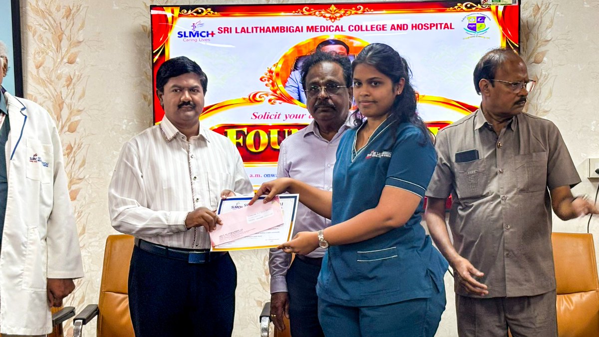 AcsArunkumar's tweet photo. Pleased to present prizes to the undergraduate students of Sri Lalithambigai Medical College & Hospital as part of the Chancellor’s Day celebrations, recognising their outstanding performances in various events. Congratulations to all the awardees, and wishing them continued success in their academic and medical careers.

#DRMGR #MGRERI #SLMCH #Chancellorsday