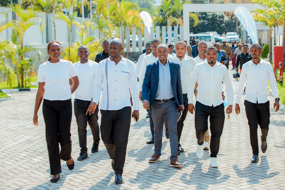JustinNsengima's tweet photo. Uyu munsi, muri Kivu Intare Arena hagiye kubera ibiganiro ngarukamwaka by’abagize amahuriro y'Ubumwe n'Ubudaheranwa baturutse mu Turere twa Rubavu,
Perezida w'Urukiko rw'Ikirenga Madamu @DomitillaM2  wari Umushyitsi Mukuru yagaragaje ko iri huriro ari urubuga rwo gusuzumira hamwe urugendo rw’Ubumwe n’Ubudaheranwa bw’Abanyarwanda, ibyagezweho n’inzitizi zigihari, hashingiwe ku mateka yihariye ya buri Karere.
 @NyabihuDistrict, @NgororeroDistr  @RutsiroDistrict.@RubavuDistrict 
@Unity_MemoryRw 
@UnityClubRw