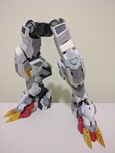 Rafaakxd's tweet photo. I honestly think I could spend an entire afternoon taking pictures of the same figure from different angles and still convince myself that I haven’t quite captured how beautiful he actually looks. https://t.co/W2alBJq0ms
